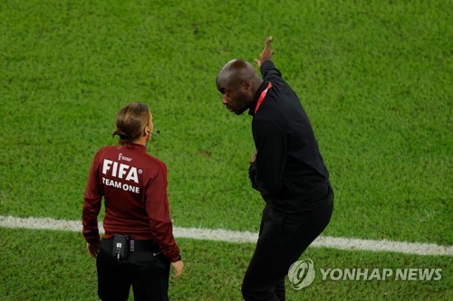 [월드컵] 가나 감독 "한국 이겨야 16강…호날두 골은 심판이 준 선물"(종합)