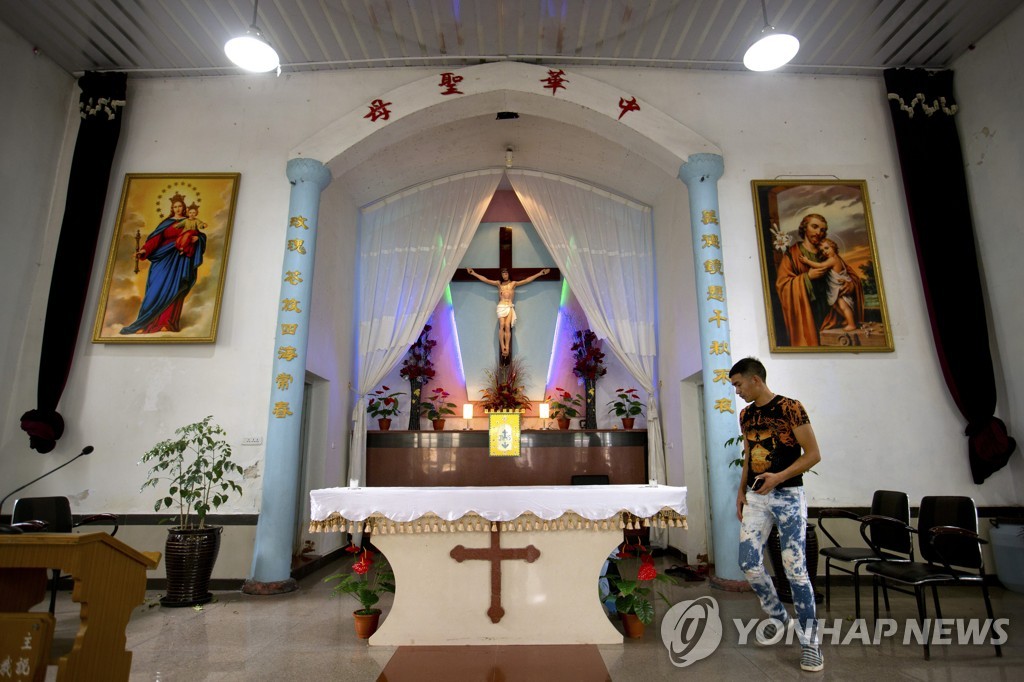 교황 권한 비웃는 중국…양측 주교 임명 협정 '유명무실'