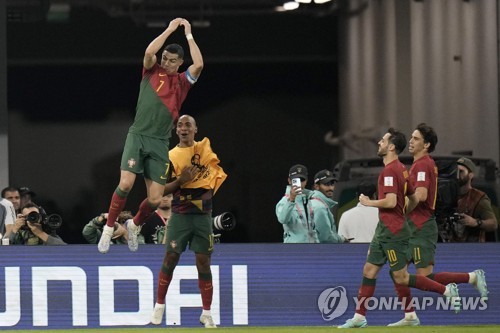 [월드컵] 벤투호 상대 포르투갈, 가나에 3-2 승리…호날두 PK 선제골