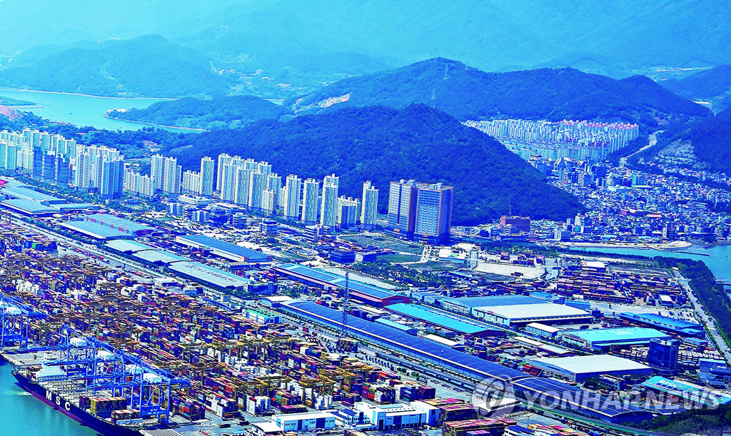 부산항 배후단지 조립·가공 승인 절차 간소화…규제 개선