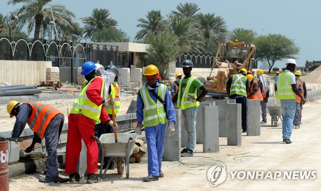 [월드컵] 뇌물·노동착취·허언…개막축제 때까지도 손가락질