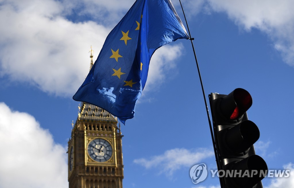 영국 브렉시트 충격에 EU 관계 변화 고민…"스위스 모델 검토"(종합)