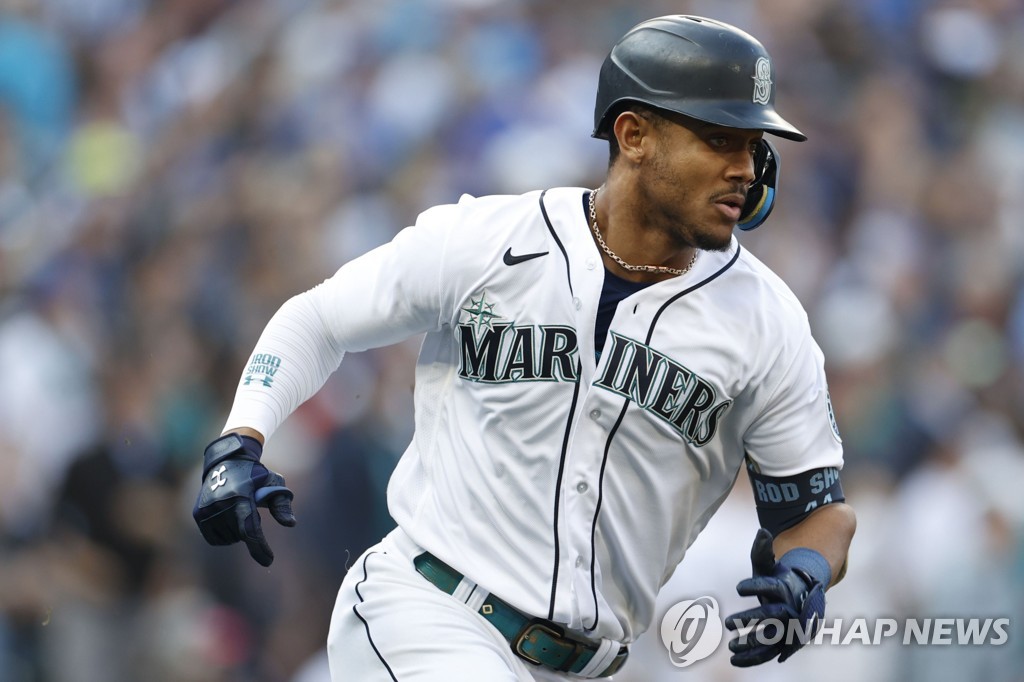 MLB 로드리게스·해리스, 베이스볼 다이제스트 '올해의 신인'