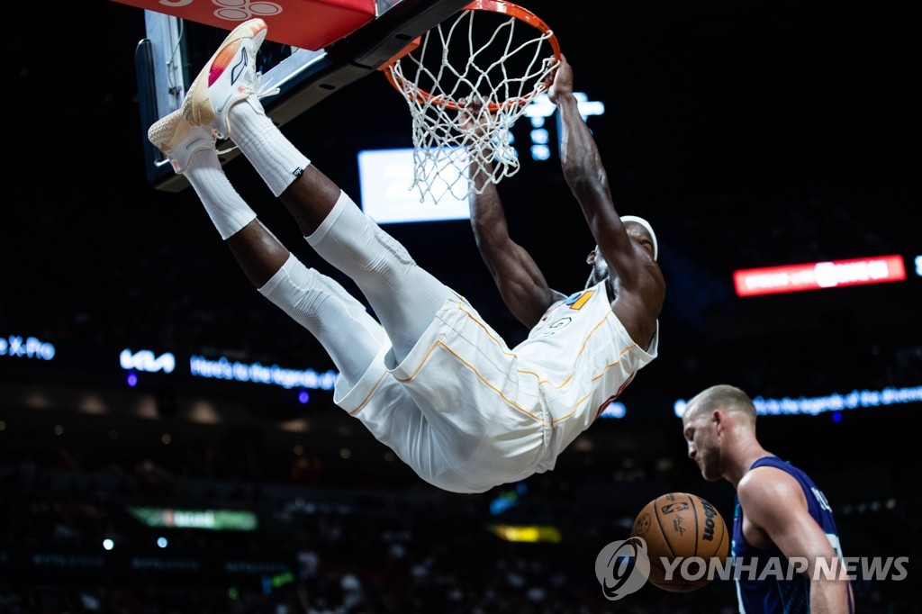 '버틀러 35점' NBA 마이애미, 샬럿을 7연패 늪으로