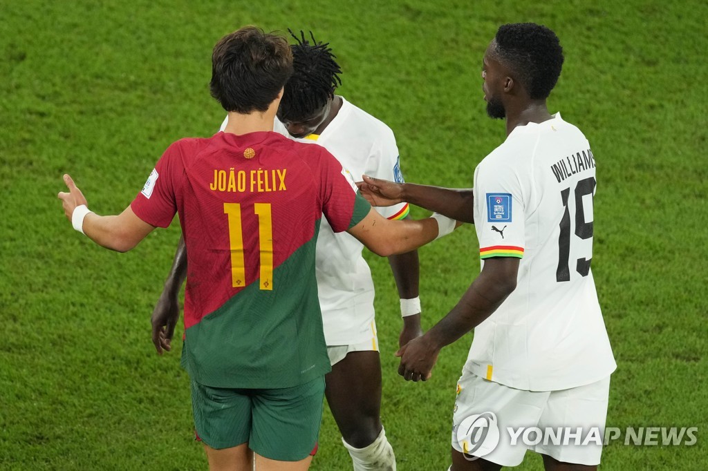 [월드컵] 16강 위해 잡아야 할 가나전…뒷공간 노리고 개인기는 경계하라