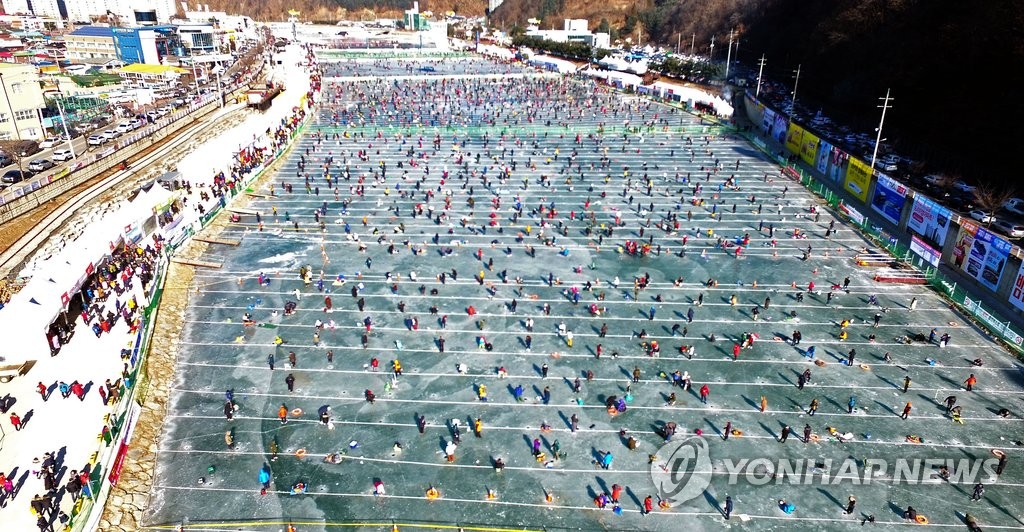 화천산천어축제 3년 만에 기지개…해외 홍보 마케팅 본격 '시동'