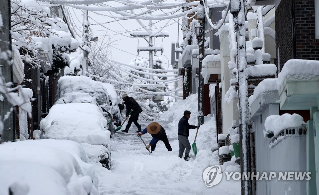 강원기상청, 폭설 따른 안전사고 예방 위해 기상정보 제공