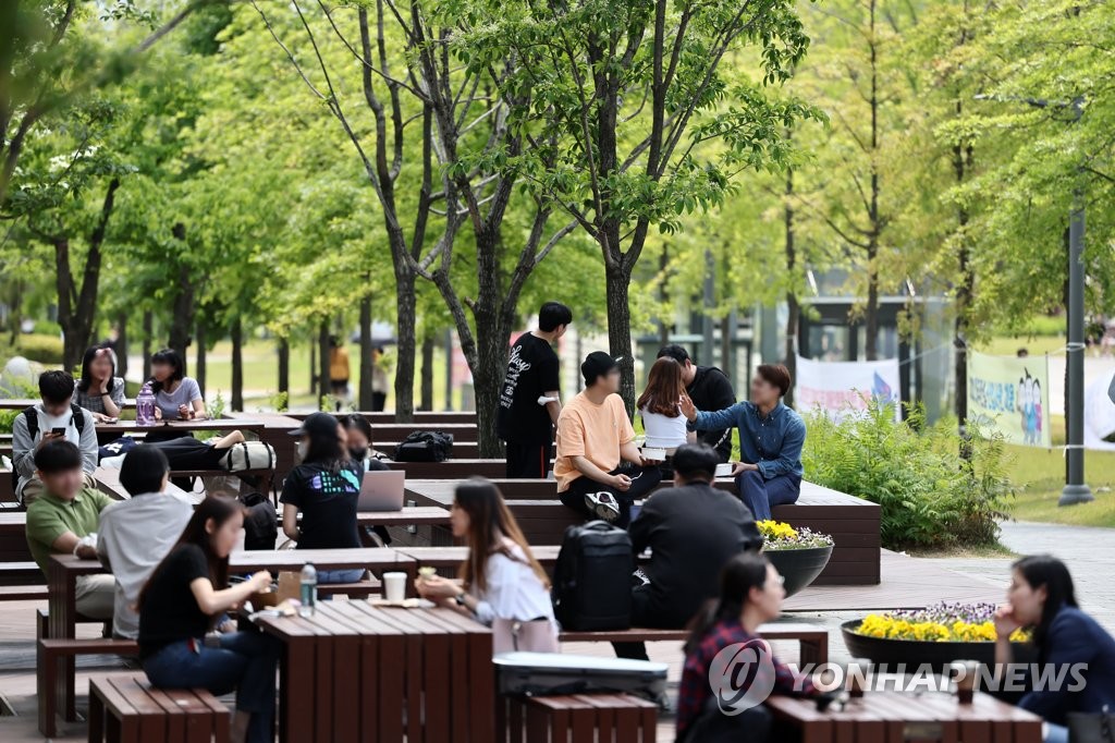 개인방 불시점검·위약금 과다…대학 기숙사 불공정 약관 수두룩