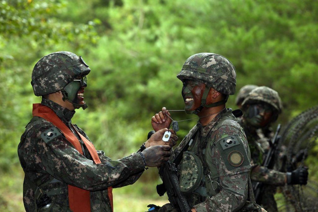 '종교행사 강제는 위헌' 결정에 軍 "헌재 취지 잘 살려 운영"