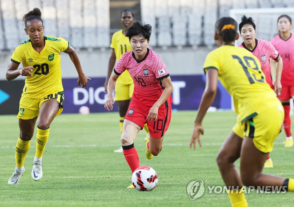 지소연, 발목 수술로 여자축구 대표팀 합류 불발…전은하도 낙마