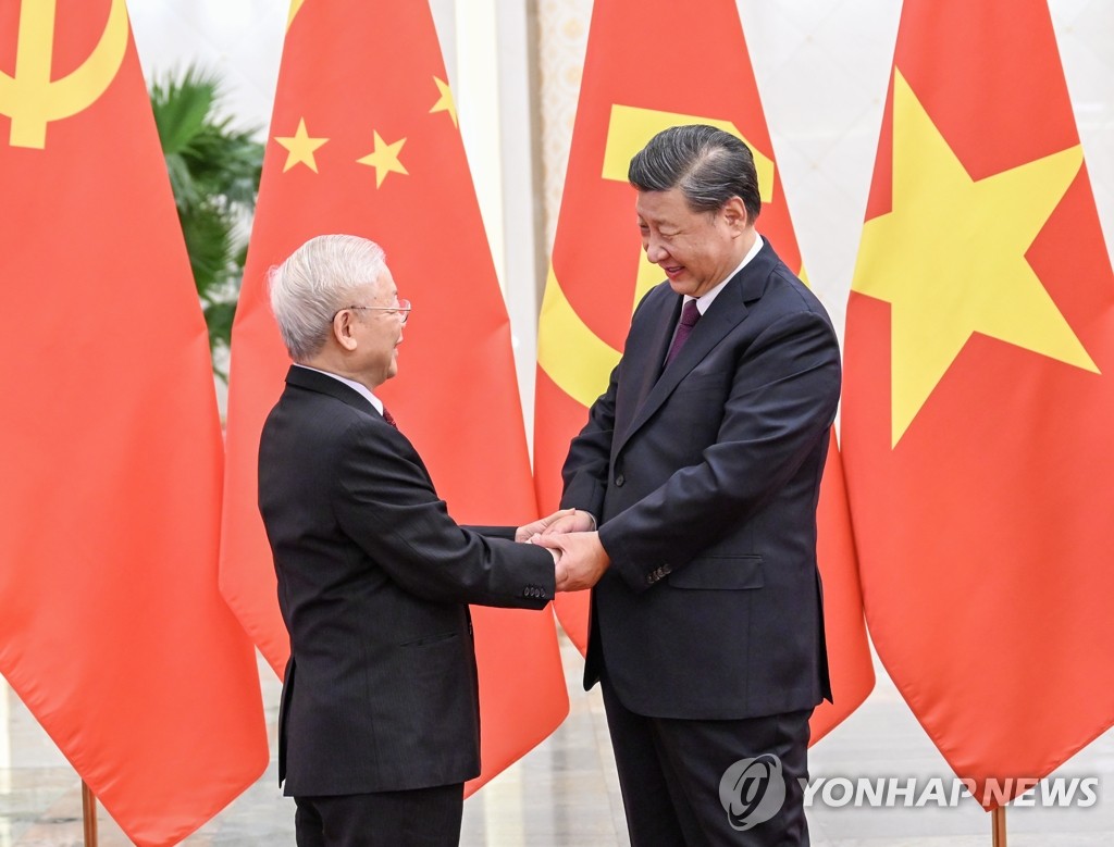 시진핑, 베트남 1인자 극진 대접…미중경쟁 심화속 전략 포석