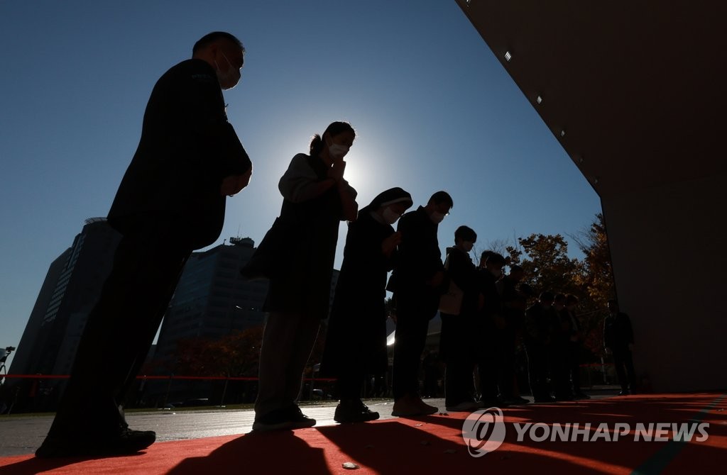 [이태원 참사] 외교부 "외국인 사망자 유가족 절반 본국 운구 희망"