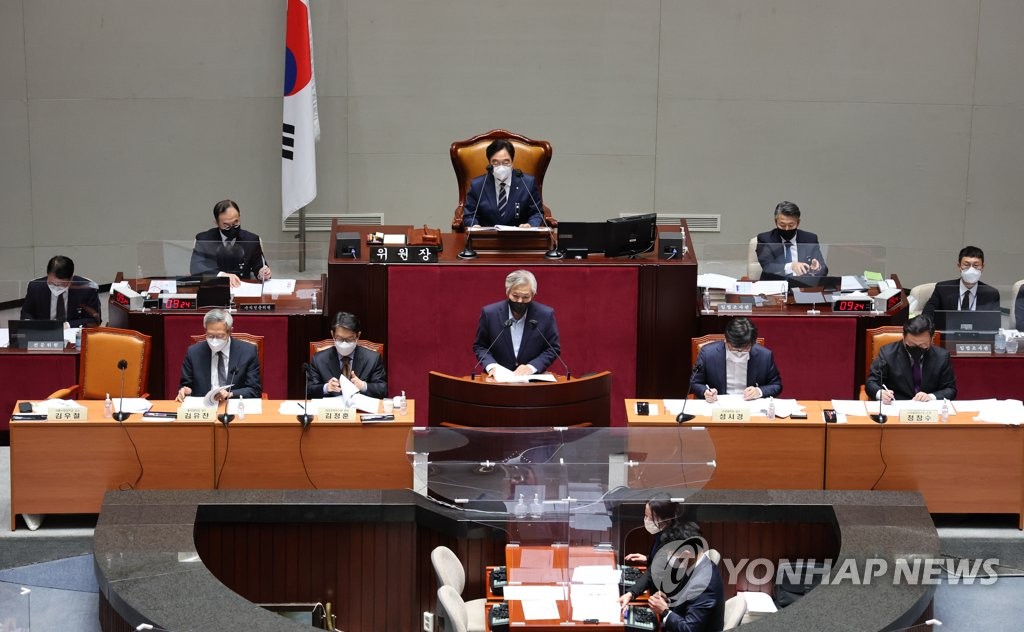 여야, 예산국회 초장부터 시각차…"재정 건전성" "적극적 지출"