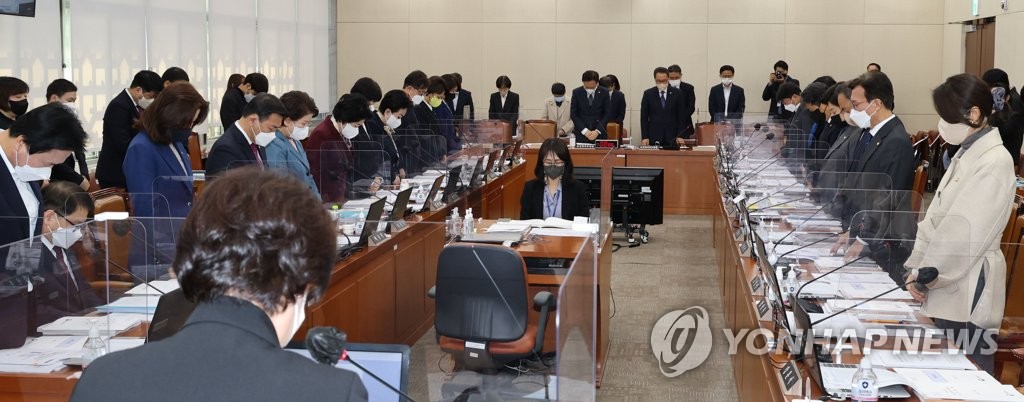 [이태원 참사] 여야, 복지위서 '피해자 심리치유 지원 촉구' 한목소리