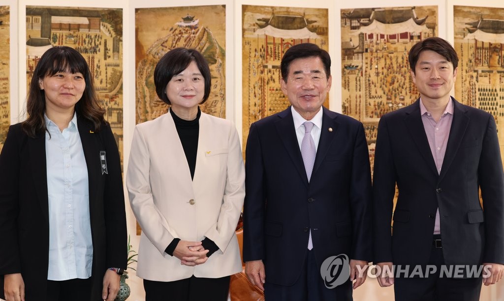 김의장 "대형참사 때 수사·국조 동시 진행…與 동참 설득해야"