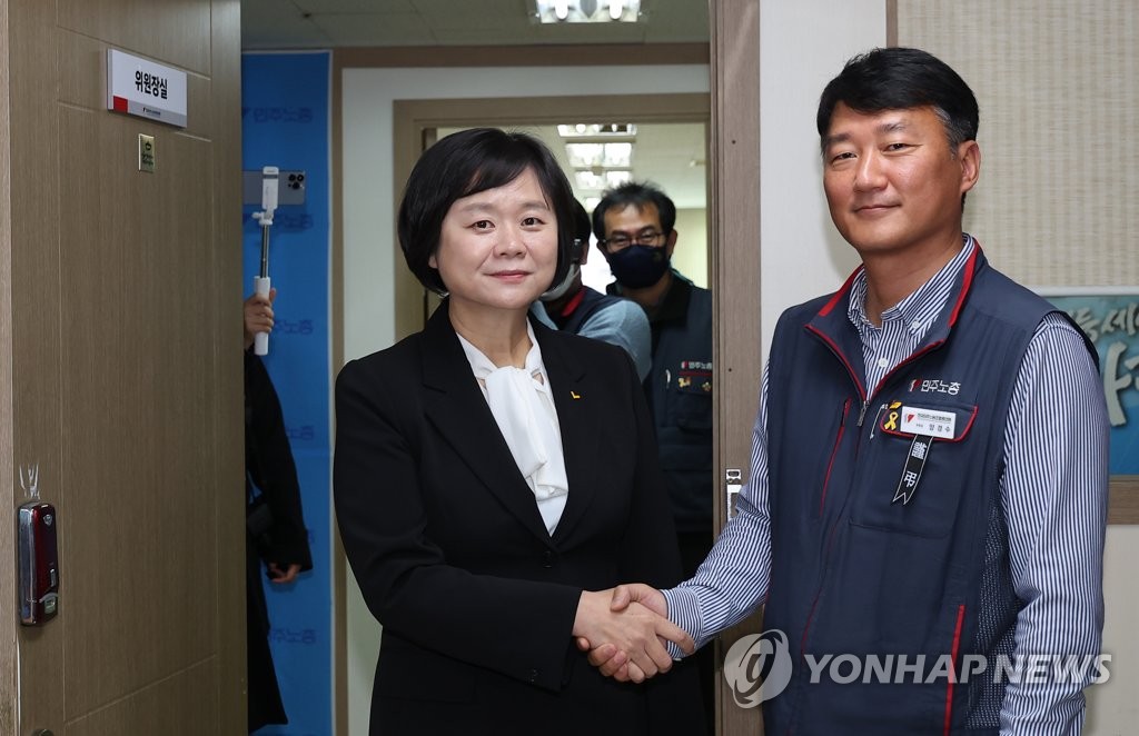 이재명, 민주노총 찾아 "민영화 심각한 문제…손배소 남용 안돼"(종합)