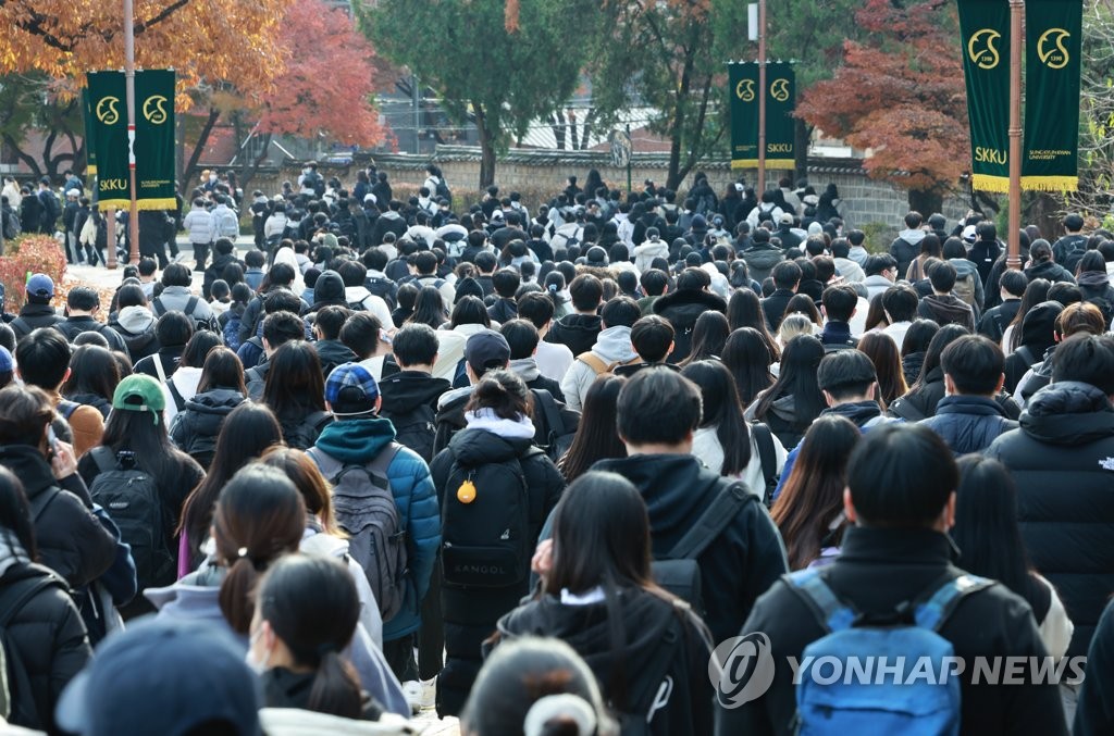 수능 후 51만명 수시 응시…교육부 "확진자에게 최대한 기회"