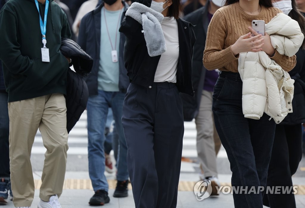 [내일날씨] 흐리고 일부 빗방울…낮 최고 13∼20도