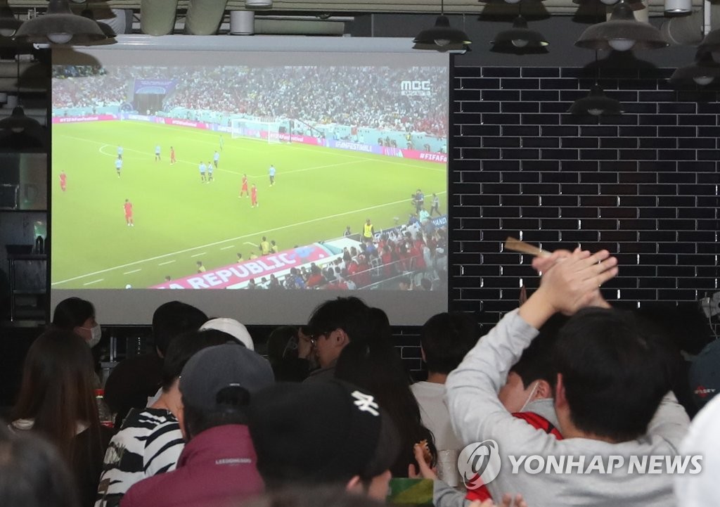 [월드컵] "오랜만의 단체응원 설레"…대구도 "대~한민국"(종합)