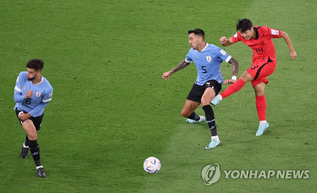 [월드컵] '본선 데뷔' 이강인 "감독님이 가진 걸 보여달라고 하셔요"