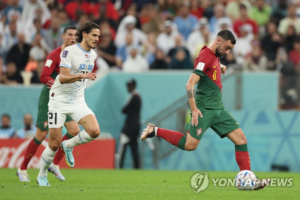 [월드컵] '페르난드스 멀티골' 포르투갈, 우루과이 2-0 잡고 16강 확정