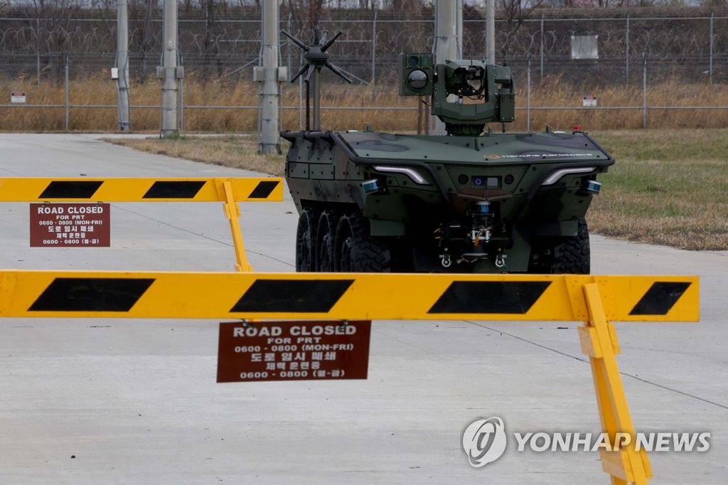 국산 무인군용차량 美기지서 첫 시연…총소리도 감지(종합2보)