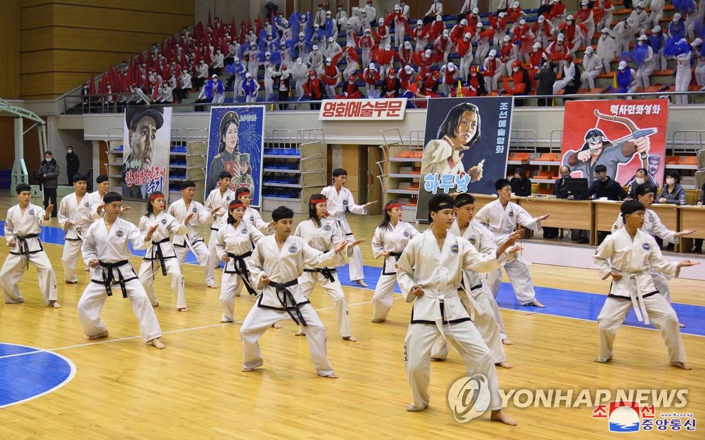 [한반도의 오늘] '북한판 아육대' 예술인체육대회, 53년간 1차례 빼고 매년 개최