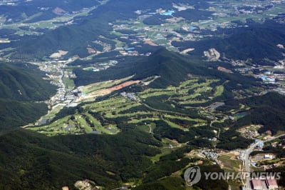 대중형골프장 입장료, 회원제골프장 보다 3만4천원 이상 낮아야