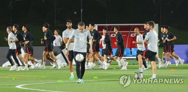 [월드컵] '캡틴' 손흥민까지 합류한 벤투호, 완전체로 담금질 박차