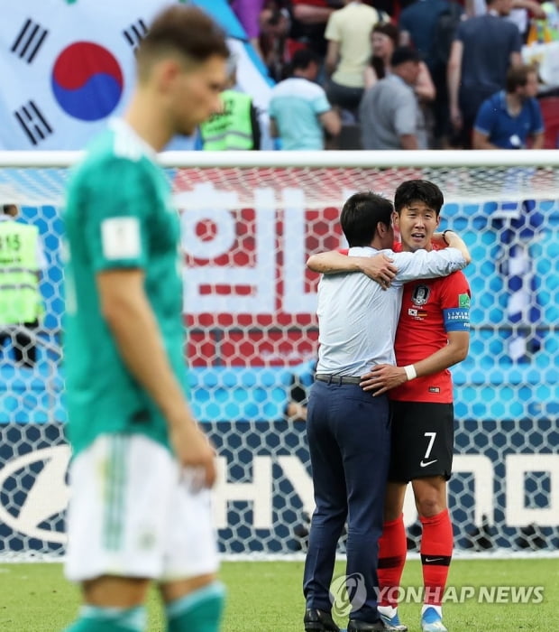 [월드컵] 독일 꺾은 일본, 4년 전 한국과 판박이…각종 지표 똑같네