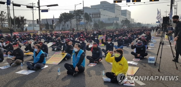 화물연대 총파업…전국 물류거점 곳곳서 운송차질 가시화