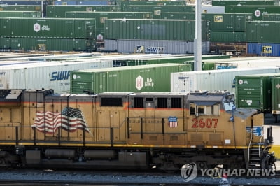 美 철도파업 위협에…반도체 회사들, 트럭으로 운송 시작