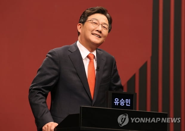 경찰, '위장전입 의혹' 고발된 유승민 전의원 불송치