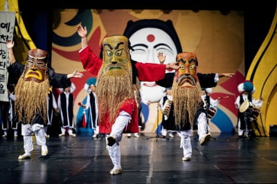 신명 나는 탈춤의 흥과 멋…한국의 22번째 인류무형유산 됐다(종합)