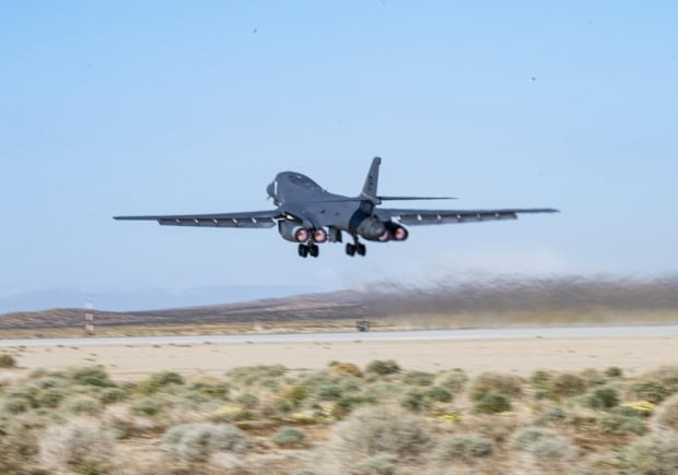 미군의 대표적인 전략자산 중 하나인 B-1B '랜서' 폭격기/사진=뉴스1