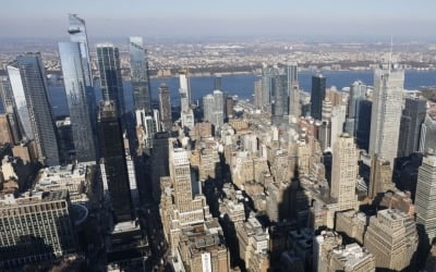 전 세계에서 생활비 가장 비싼 도시 1위는 '이곳'