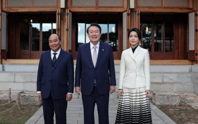 영빈관에 상춘재까지…돌고돌아 결국 청와대 [여기는 대통령실]