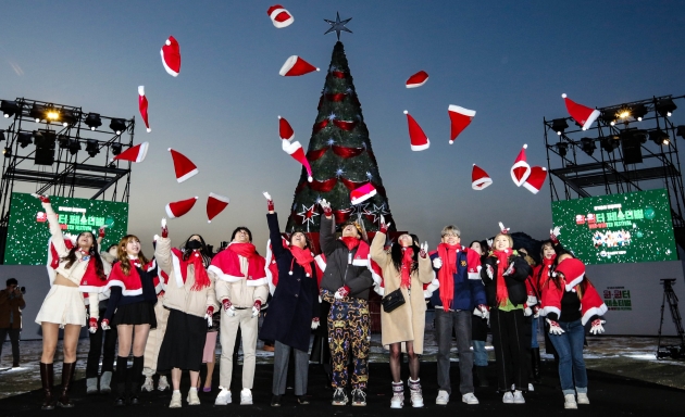 [포토] ‘한겨울의 동행축제, 윈·윈터 페스티벌’ 산타홍보단 발대식
