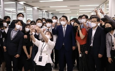 [단독] 尹, 대통령실 신년조회 참석…전직원과 처음 만난다