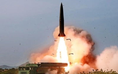 [속보] 북한, 동해상으로 탄도미사일 발사…한 달 만에 또 도발