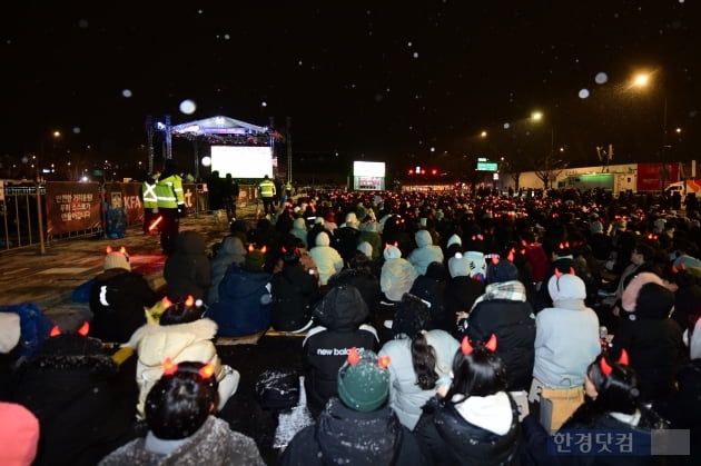 죄송해하지 마세요… '당신들 덕분에 행복했습니다' [스토리컷]