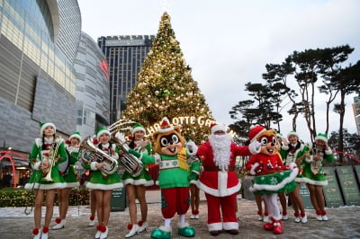 [포토] 롯데월드타워에서 산타할아버지 만나요~