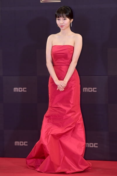 [포토] 박서연, '수줍어하는 모습이 귀여워~' (2022 MBC 연기대상)