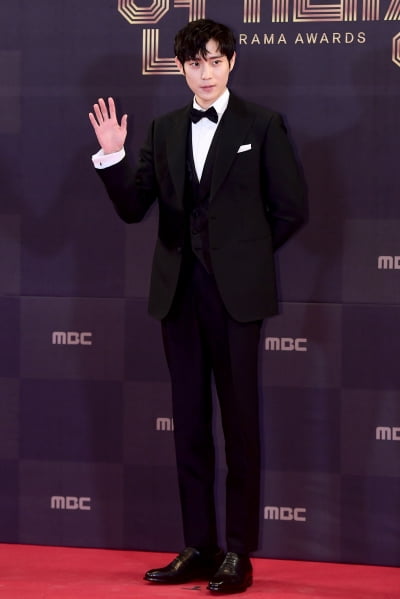 [포토] 김영대, '슈트가 잘 어울리는 멋진 남자' (2022 MBC 연기대상)