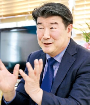 조원용 사장, 32년 기업 홍보 전문가…이젠 '道 관광 전도사' 변신