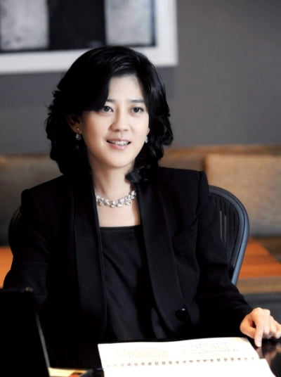 [CEO24시] 이부진 호텔신라 사장, 한국 유일 미 포브스 선정 ‘세계에서 가장 영향력 있는 여성 100인’