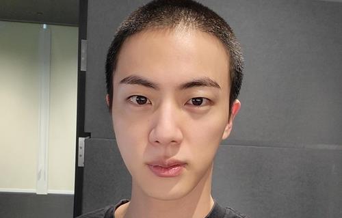 BTS 진 오늘 육군 현역 입대…팀에서 첫 군복 입는다(종합)