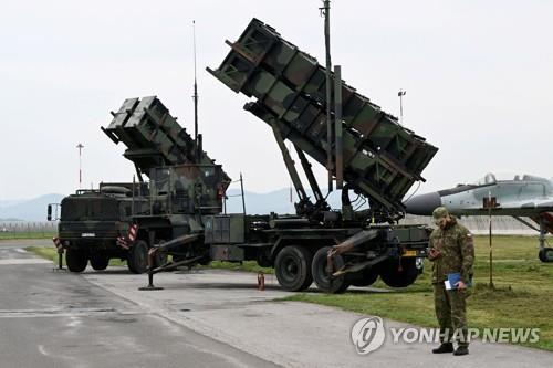 우크라 국방부 장관 "푸틴, 내년 초 대대적인 공격 계획"