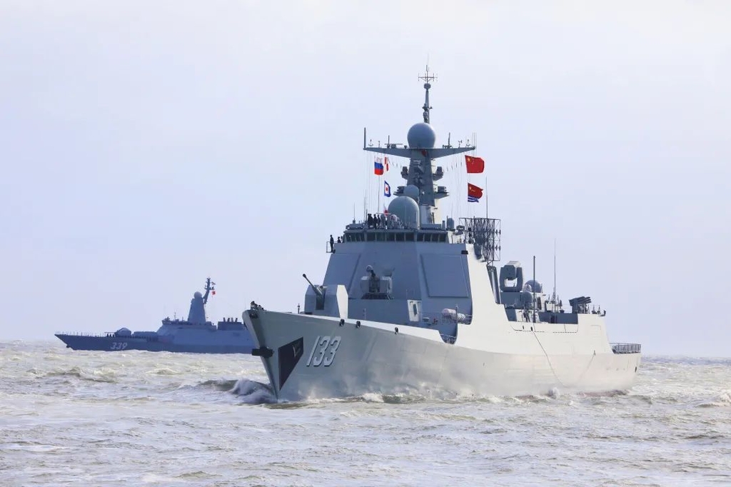 중·러, 동중국해 해상훈련 종료…"실무협력의 성공적 실천"