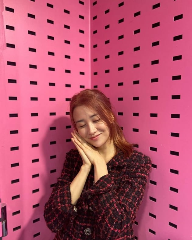 '류수영♥' 박하선, 회사 몰래 탈색하더니 핑크 머리 됐네 "색 빠지면 보라색"